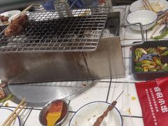 -喜悦小串丹东小黄牛海鲜烧烤大排档(民主广场店)