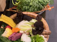 -湊湊火锅·茶憩(打浦桥日月光店)