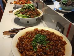 -涨巢·潮玩水疗局