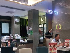 大堂-香港新发烧腊茶餐厅(水围店)