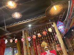 -老牌坊云南鱼豆花火锅(哈西万达店)