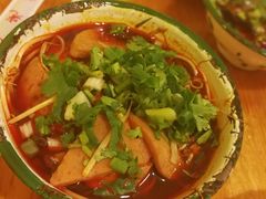 -拈签一笑黄牛肉辣卤串串
