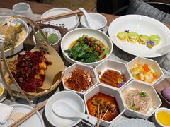 -渔语鱼新川菜Bistro(万象天地店)