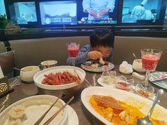 -海派悦庭·海胆烧麦·新融合菜(凯德广场店)