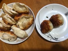 -吴江路生煎锅贴(立新路店)