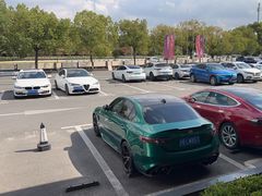 -上海保利玛莎拉蒂和阿尔法罗密欧(华翔路店)