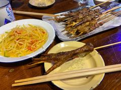 -马路牙子地桌烤肉(工体店)