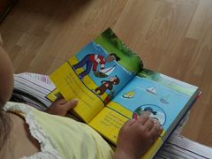 -瑞思少儿中心·少儿英语素养启蒙(勒泰直营校区)
