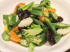 -八大碗·地道东北菜(白塔堡店)