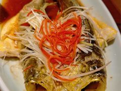 油泼深海黄花鱼-前海沿·青岛菜(五四广场永旺店)