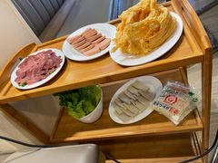 -胡须佬鸡煲四季火锅店(石厦西村直营店)