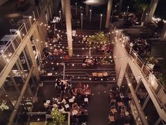 -ROAST coffee & eatery