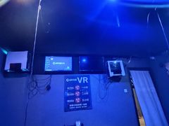 -VR 间客漫·PS电玩·虚拟现实包间游戏电竞(街道口店)