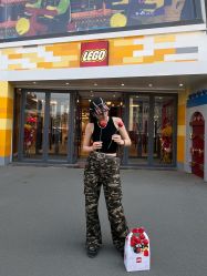 -乐高授权专卖店(朝阳大悦城店)