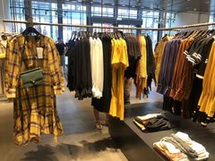 -URBAN REVIVO(深圳华润万象天地店)
