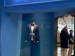 -尊卡诺高级西装礼服定制(江东中路店)