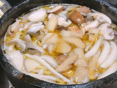 石锅野菌松茸鸡-南渝食府.石锅鸡(尚城花园店)