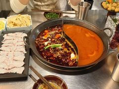 -鹿鸣山草本茶香火锅(园西路店)