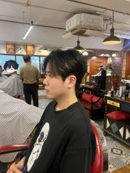 -BarberKiNG男士理发馆Barbershop