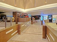 -广州中心皇冠假日酒店·汇点大堂吧