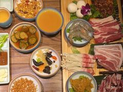 -明洞阿姨·韩式酱蟹烤肉·创意料理(三元桥店)