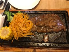 -必胜客(城西银泰店)