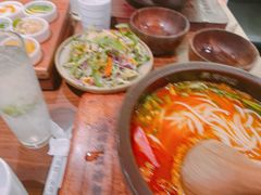 -良米山·云南野生菌过桥米线(上海首店)