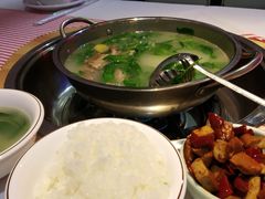 -二钳洞庭虾蟹·江湖菜(成都鹭岛店)