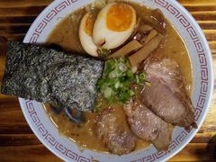 黑麻油豚骨拉面-老龙亭拉面店