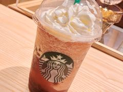 石榴爆爆星冰乐-星巴克臻选(济南恒隆店)