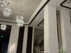-浅深(世茂滨江精品店)
