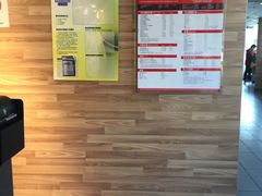 -麦当劳(虹梅路地铁站店)