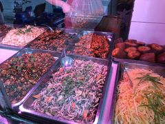 -老六素货(王顶堤店)