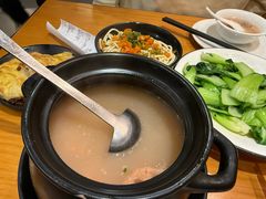 -莲餐厅·湖北菜·潜江小龙虾店(愚园路店)