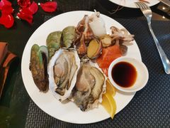 -圣丰索菲特·2 On 988 Café 自助餐厅