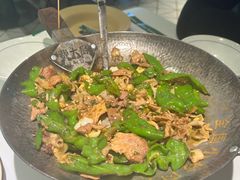 -费大厨辣椒炒肉(高铁吾悦广场店)