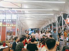 -刘姐啤酒鱼民族演艺餐厅(西街总店)