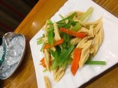 -西北朗益和穆斯林餐厅
