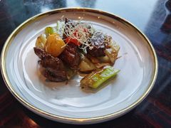 蒜爆牛柳粒-新天世纪中餐厅