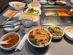 -海底捞火锅(杭州滨江九宜城店)