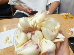 -歹歹的加个面过油肉拌面