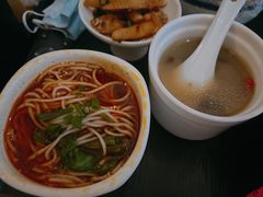 -金色印象·4k影院式足体养生(龙腾路店)