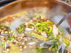 -阿山卓·野生菌火锅·纳西火塘烤肉