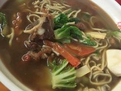 -何太太馄饨面铺(大浒东苑店)