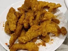 -鱼你在一起(浦东新陆家嘴滨江中心店)