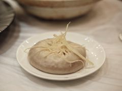 陈士荣蟹黄汤包-鸿运酒楼