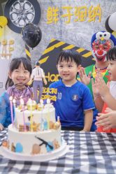 -BabyMonster小怪兽亲子派对·餐厅乐园(金月湾店)
