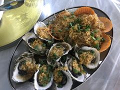 -红月湾海鲜饭店•沙滩海景(双月湾店)