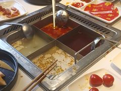 -海底捞火锅(威高广场店)