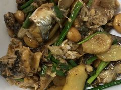 -辉记虾塘海鲜农庄